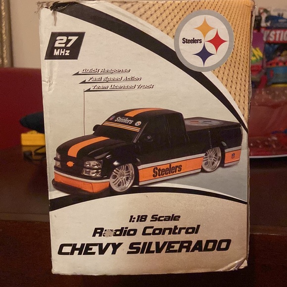 NFL Other Nfl Steelers 18 Scale Licensed Radio Control Chevy